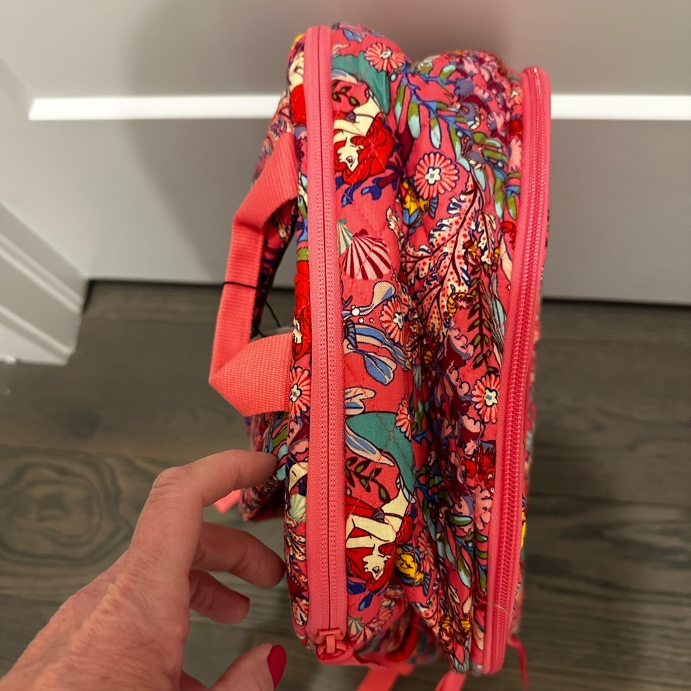 Vera Bradley Limited Edition Disney’s Ariel Essential Large Backpack NWT - Picture 10 of 14